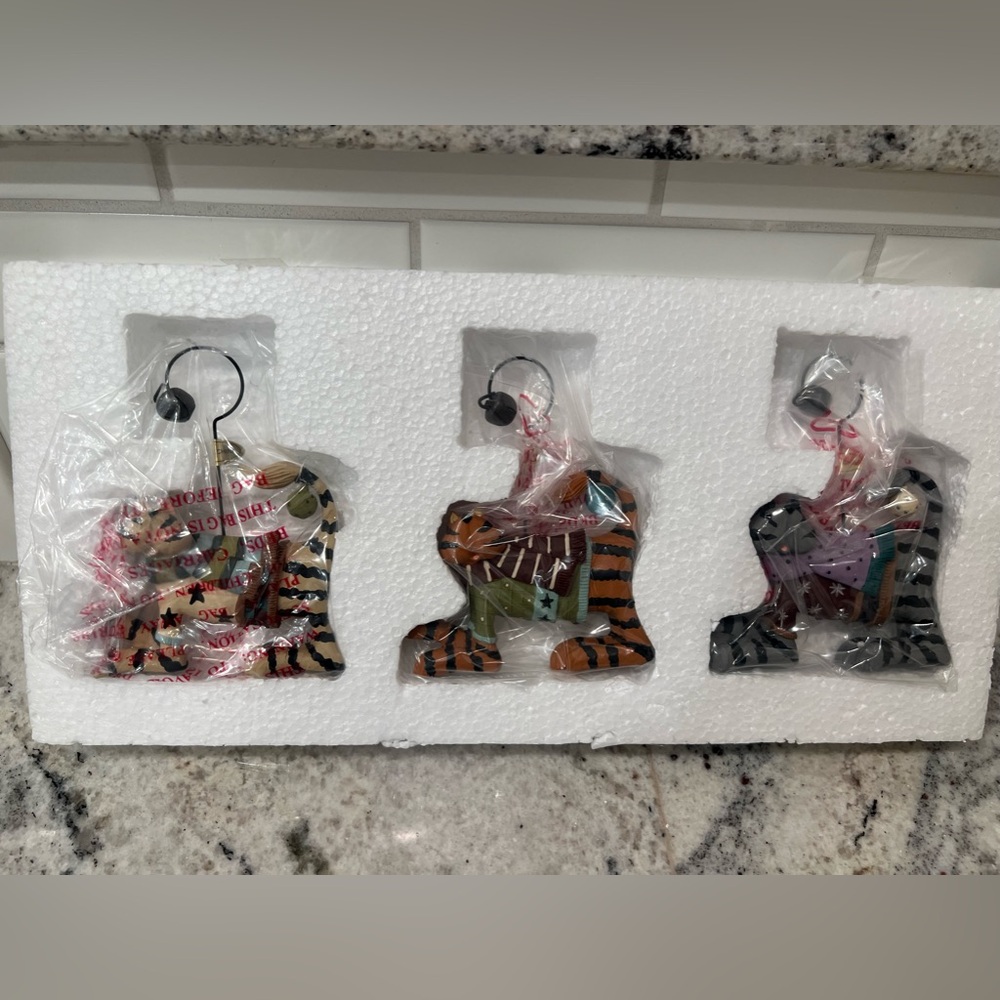 Coldwater Creek Cat Ornaments set of 3 christmas